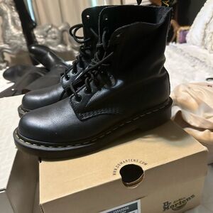 Dr. Martens 1460 Pascal Virginia Leather Boots Black Women’s Size 8 / EU 39